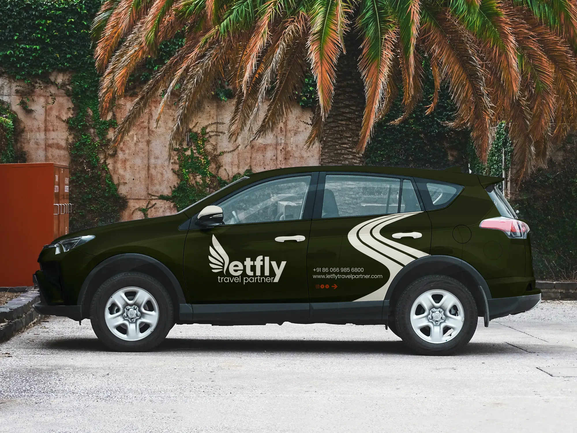 Letfly branded car